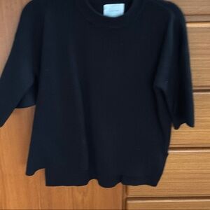 Black Sweater all:row M???